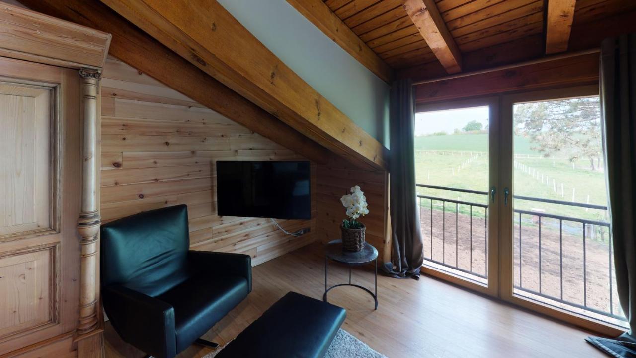 Herrenhaus Gut Neuruppersdorf Timmendorfer Strand Exterior foto